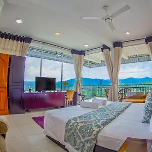 3* Hotel Romance Hills
